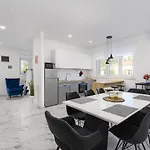 Villa Jolanda