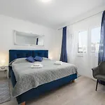Villa Jolanda *